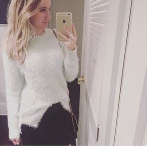 Tunic length Eyelash sweater size L 11th street boutique